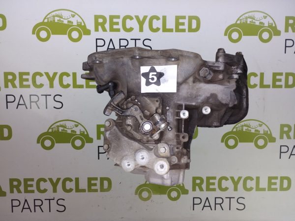Caja De Velocidades Chevroloet Sonic 1.6 16v (06217803)