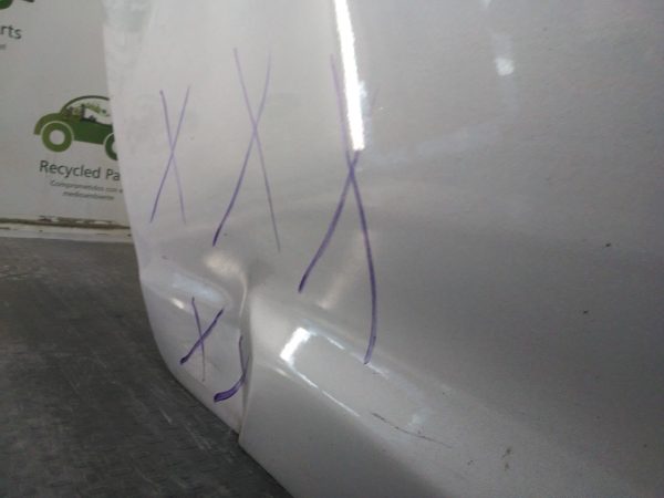 Puerta Trasera Derecha Hyundai Elantra (03463456)