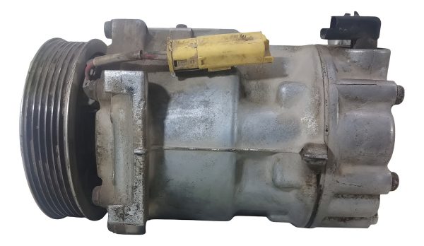 Compresor De A/a Peugeot 207 1.4 Hdi (04864706)