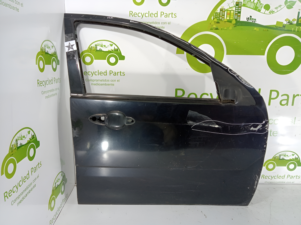 Puerta Delantera Derecha Ford Focus F1 (04099808) Lp