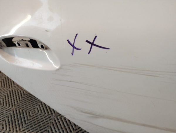 Puerta Trasera Derecha Renault Clio Mio (04835647)