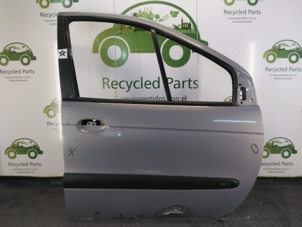 Puerta Delantera Derecha Renault Scenic (04391648)