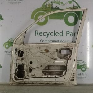 Puerta Delantera Derecha Suzuki Alto (03033114)
