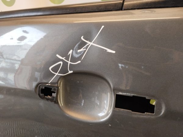 Puerta Trasera Izquierda Ford Focus 2 (05031659)