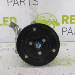 Compresor De A/a Toyota Yaris 1.5 (05027976)