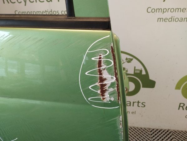 Puerta Trasera Derecha Chery Qq Lv (04962958)