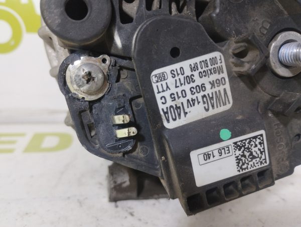 Alternador Vw Golf 2.0 (05066899)