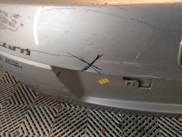 Tapa De Baul Honda Accord (01518625)