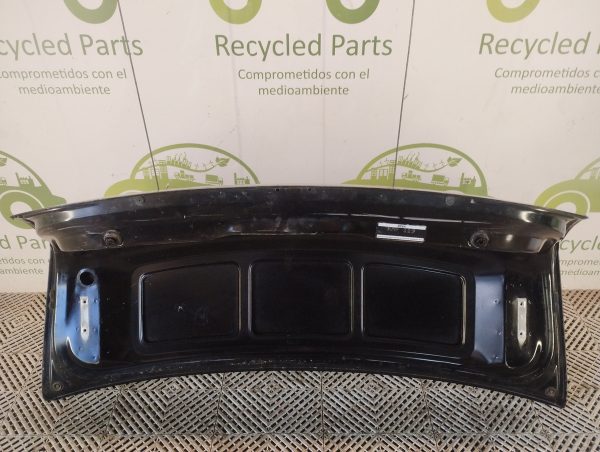 Tapa De Baul Vw Voyage Lv (05892710)