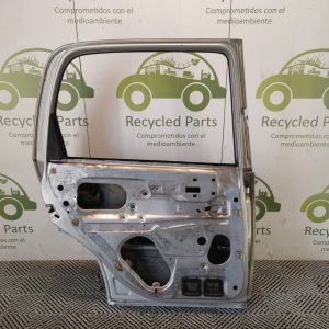 Puerta Trasera Izquierda Chevrolet Corsa (06105819)