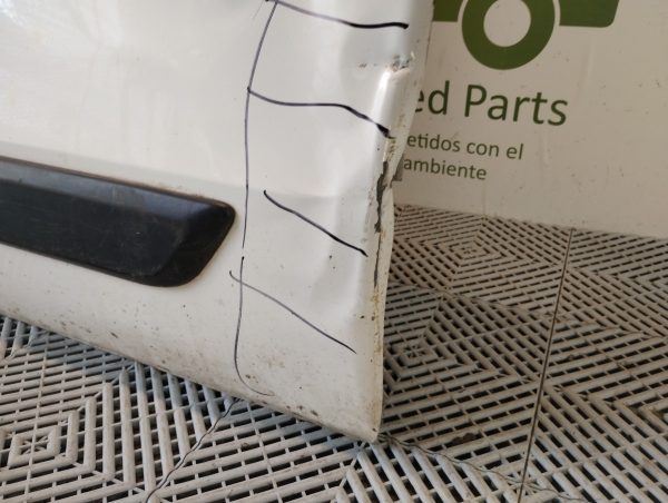 Puerta Delantera Derecha Fiat Qubo (04790218)