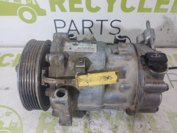 Compresor De A/a Peugeot 207 1.4 Hdi (04864706)