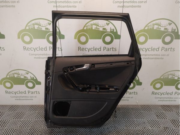 Puerta Trasera Derecha Audi A3 2da (05565727)