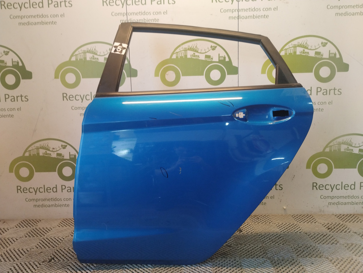 Puerta Trasera Izquierda Ford Fiesta Kd 5p (06579950)