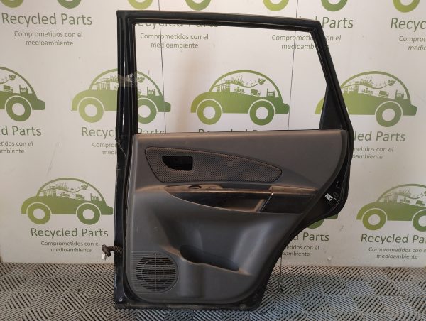 Puerta Trasera Derecha Hyundai Tucson (05429225)