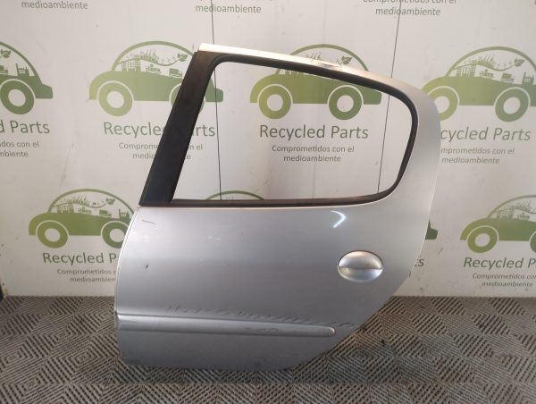 Puerta Trasera Izquierda Peugeot 207 (06245685)