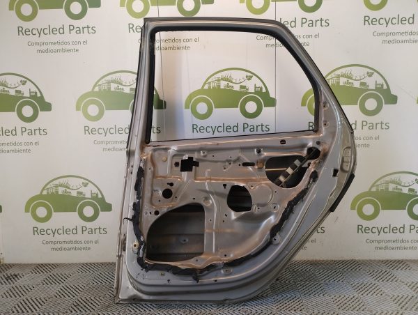 Puerta Trasera Derecha Renault Scenic (05186720) Lp