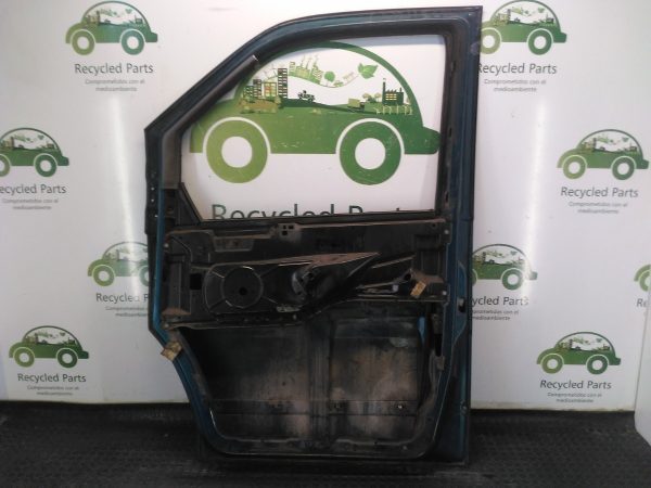 Puerta Delantera Derecha Mercedes Benz V230 (04265959)