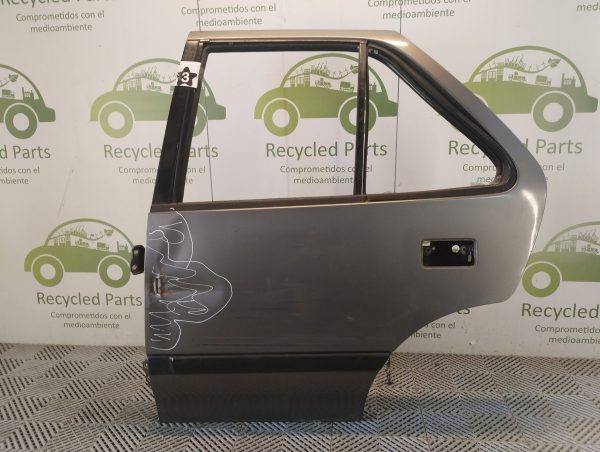 Puerta Trasera Izquierda Suzuki Swift (04824845)