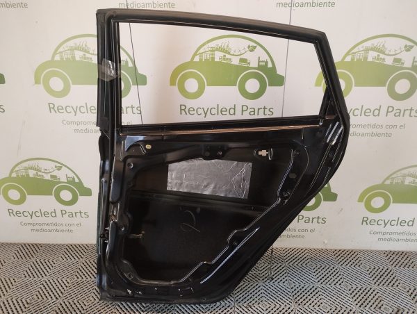 Puerta Trasera Derecha Ford Fiesta Kd 5p (05559523)