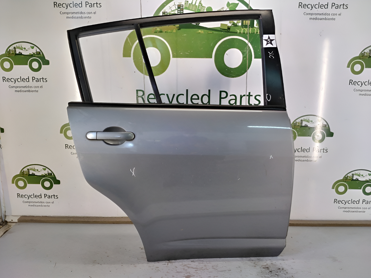 Puerta Trasera Derecha Nissan Tiida 5p (00999072)