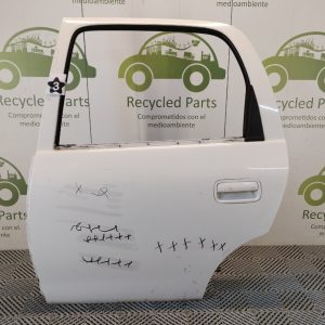 Puerta Trasera Izquierda Chevrolet Corsa (04537597)