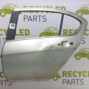 Puerta Trasera Izquierda Peugeot 408 (05143416) Lp*
