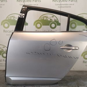Puerta Trasera Izquierda Renault Fluence (06455290)