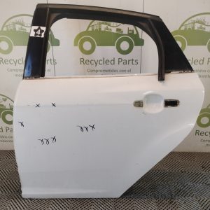 Puerta Trasera Izquierda Ford Focus 3 (05447950)
