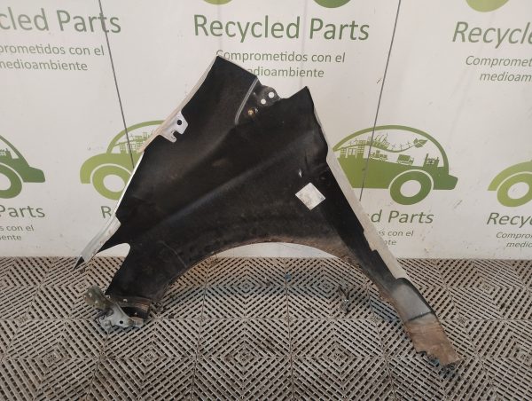 Guardabarro Derecho Chevrolet Onix (06217921)