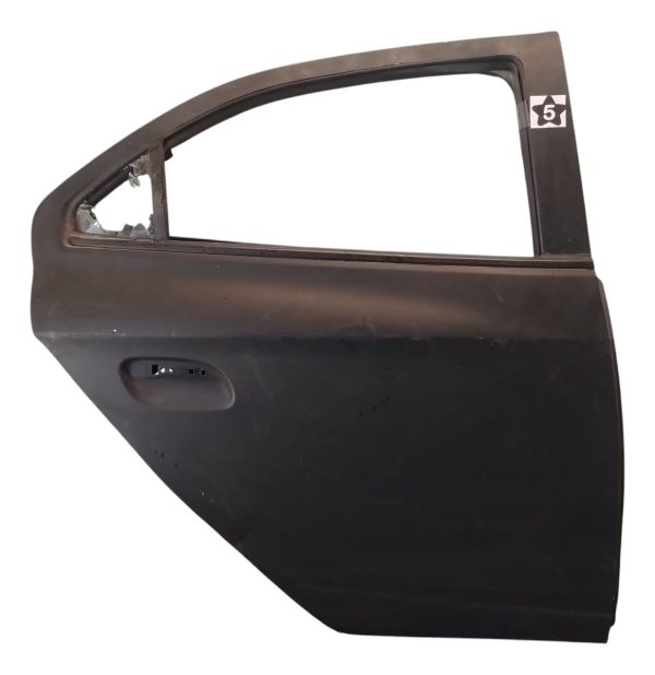 Puerta Trasera Derecha Chevrolet Onix (05748719)
