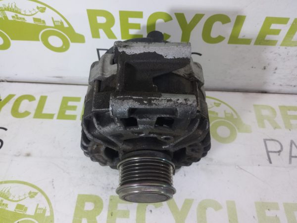 Alternador Vw Golf 2.0 (05066899)