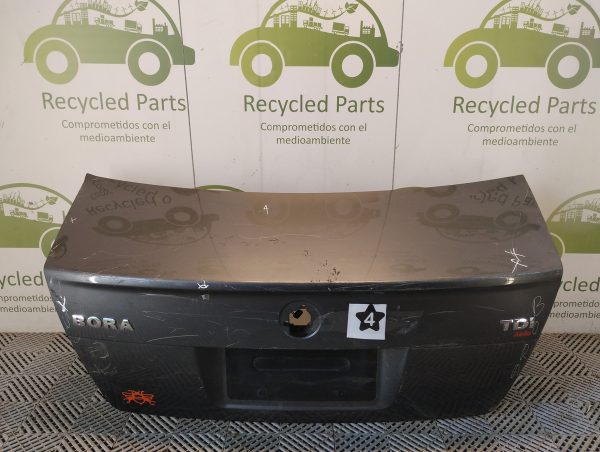 Tapa De Baul Vw Bora Lv (01440839)