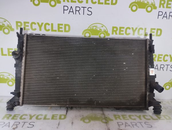 Radiador De Agua Ford Focus 1.6 (05618154)
