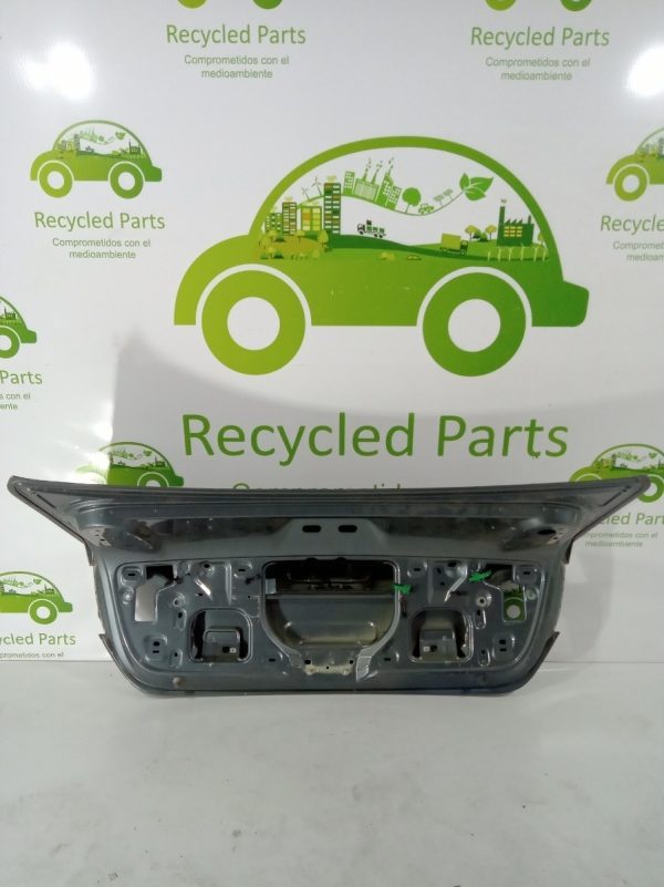 Tapa De Baul Vw Vento Li (03862331) Lp