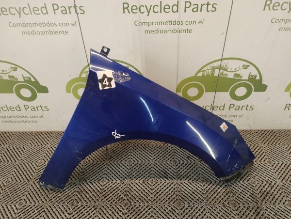Guardabarro Derecho Ford Focus 3 (05908381)