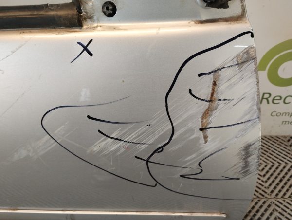 Puerta Delantera Derecha Chevrolet Corsa (05314869)