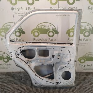 Puerta Trasera Izquierda Toyota Hilux Sw4 (04351776)