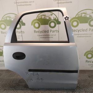 Puerta Trasera Derecha Chevrolet Corsa 2 (05972248)