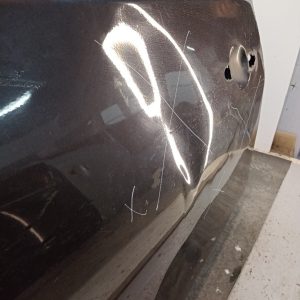 Puerta Delantera Izquierda Nissan Versa (04378788)