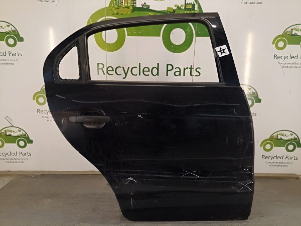 Puerta Trasera Derecha Vw Voyage (03358460)