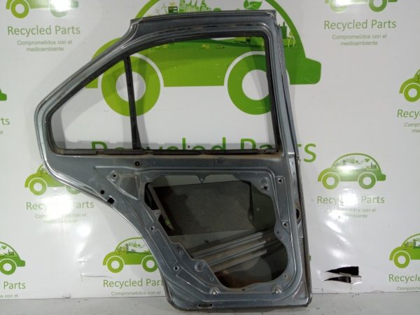 Puerta Trasera Izquierda Vw Bora (03457264)