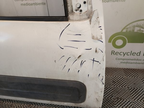Puerta Delantera Derecha Fiat Fiorino Novo (06135659)