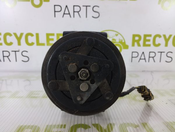 Compresor De A/a Peugeot 206 1.4 (05556866)