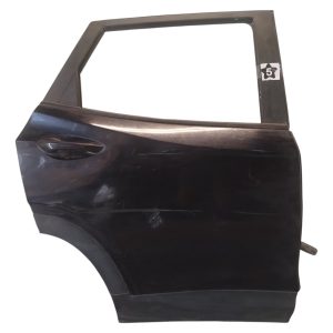 Puerta Trasera Derecha Chevrolet Tracker (05325967)