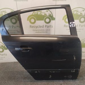 Puerta Trasera Derecha Chevrolet Vectra 4p (06234560)