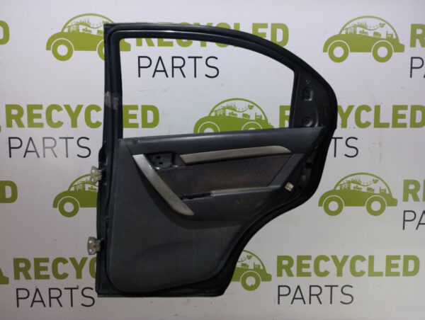 Puerta Trasera Derecha Chevrolet Aveo (05485600) Lp