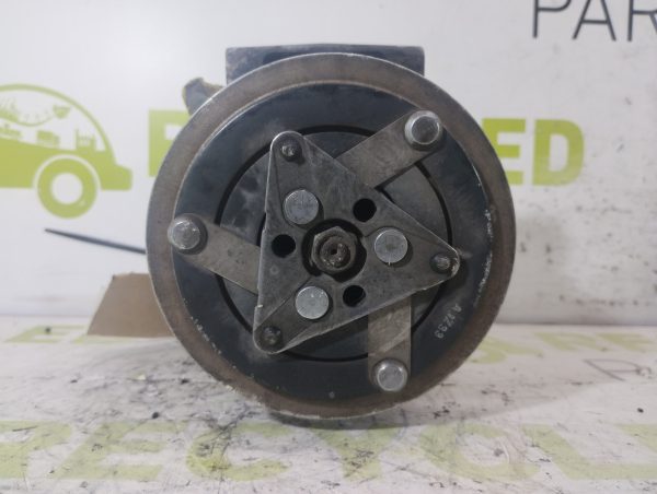 Compresor De A/a Peugeot 208 1.6 (05082951)