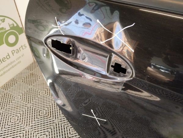 Puerta Trasera Derecha Ford Fiesta Kd 5p (04754894)
