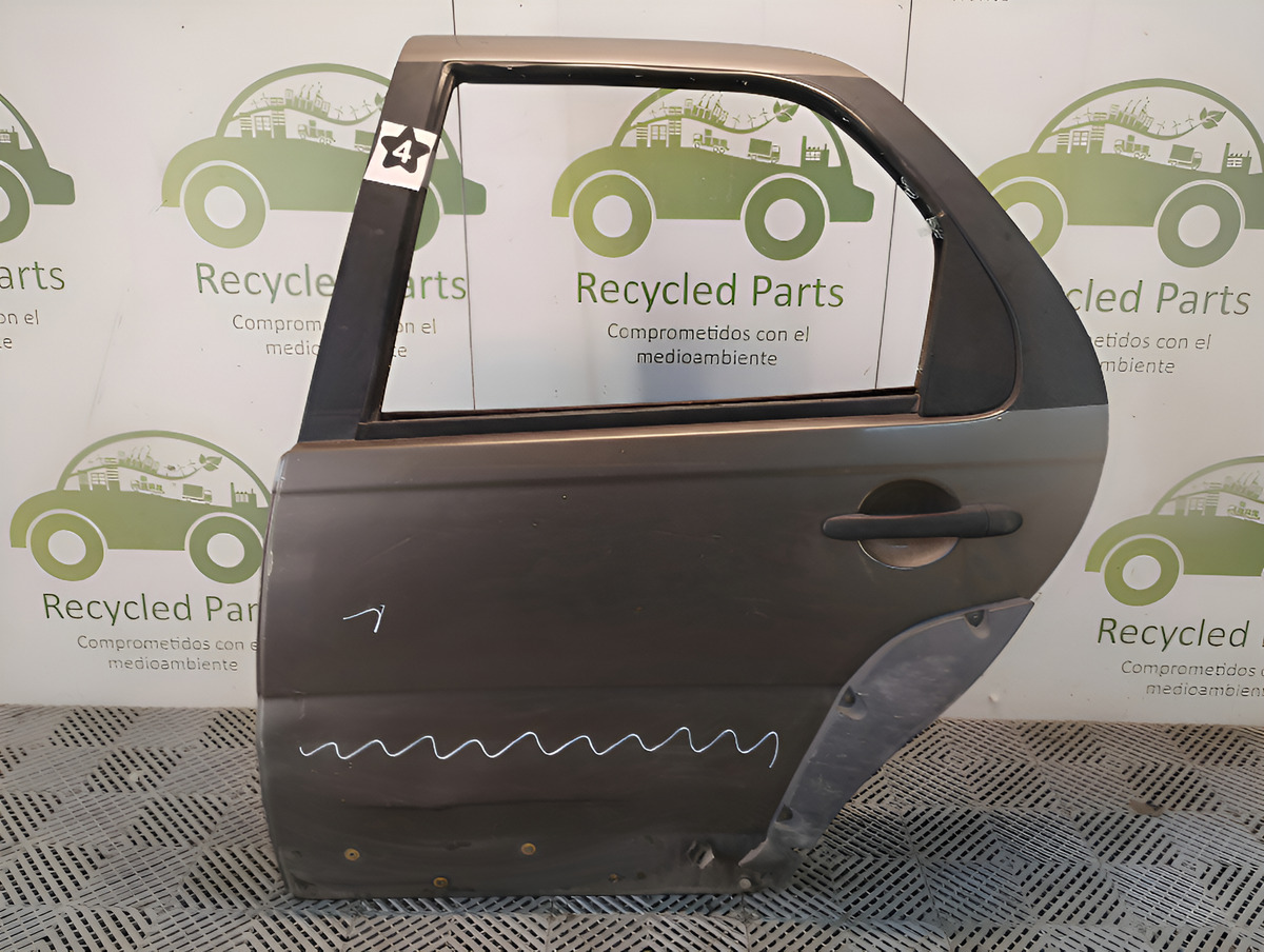 Puerta Trasera Izquierda Fiat Palio Adv F3 (05366053)